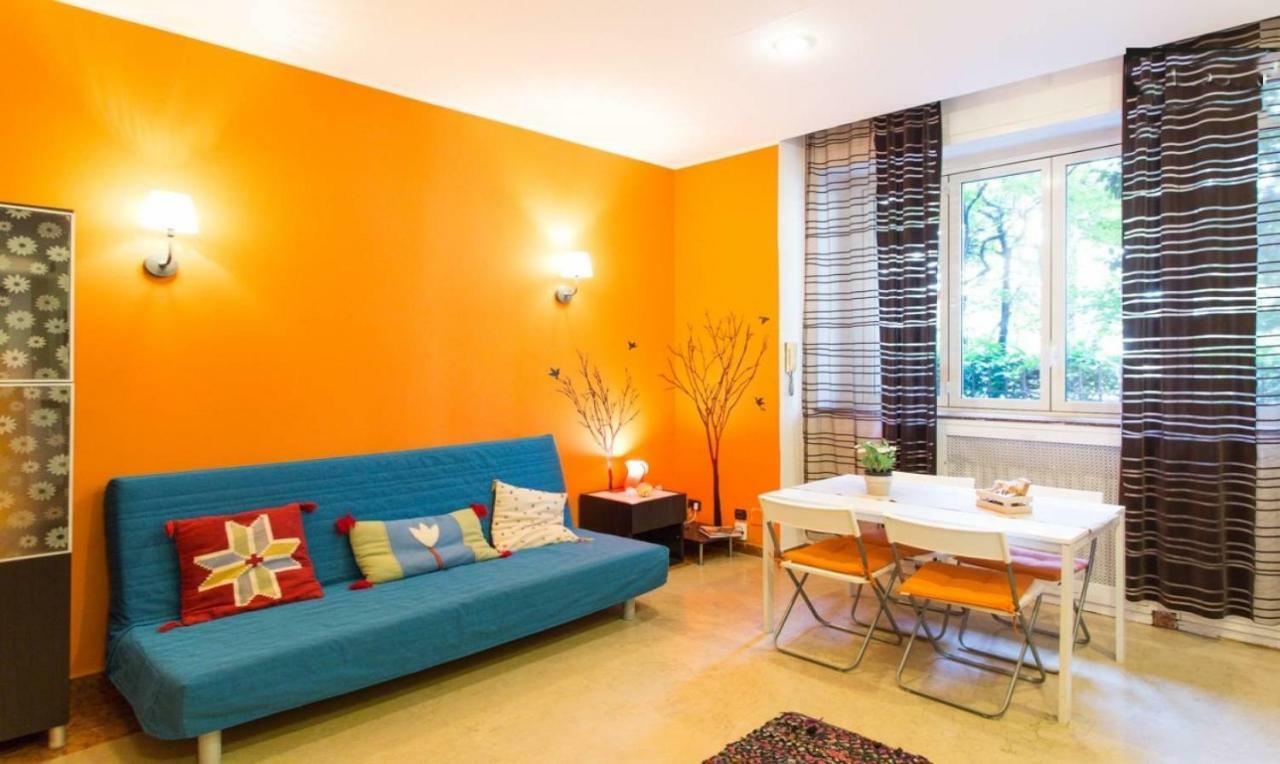Isola Lagosta Apartment Милан Экстерьер фото